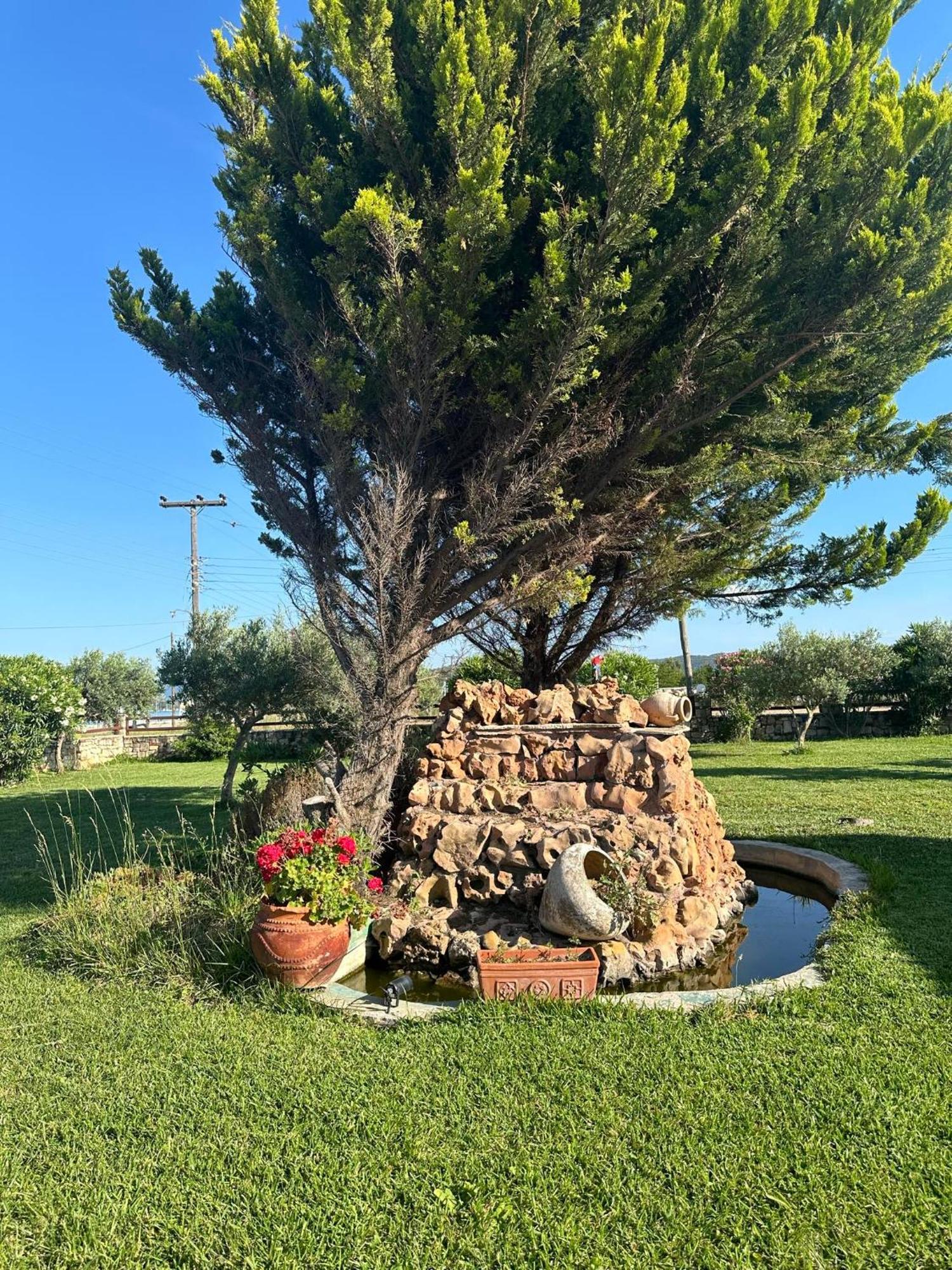 אורמוס פנגיאס Villas Ormos Palace מראה חיצוני תמונה
